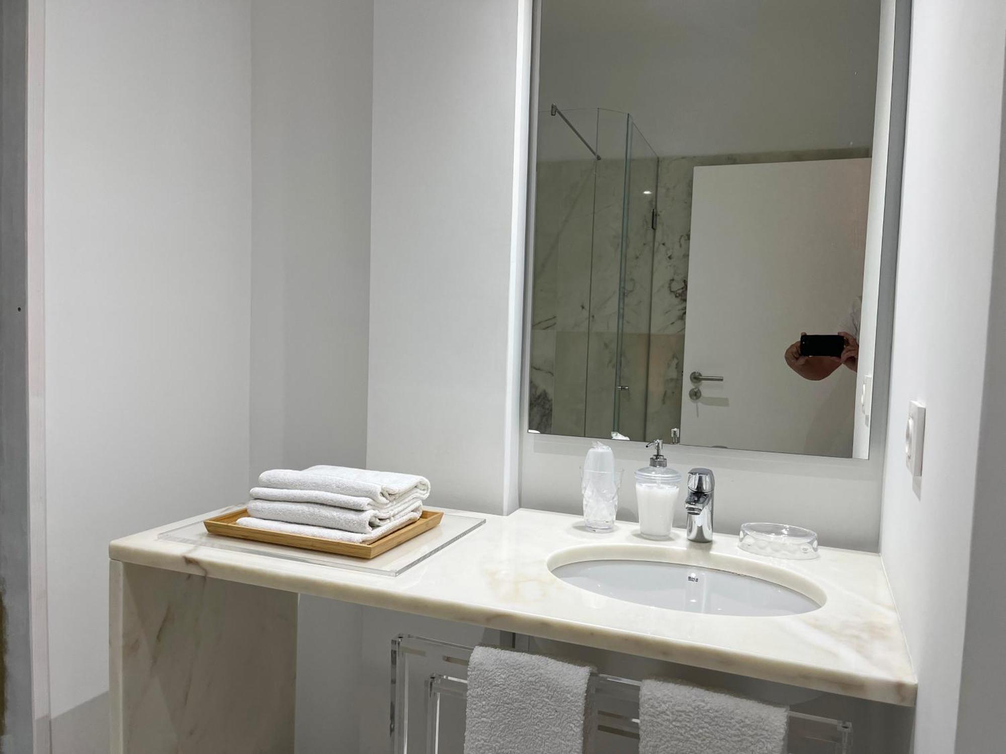 Signature Guesthouse Porto Pokoj fotografie
